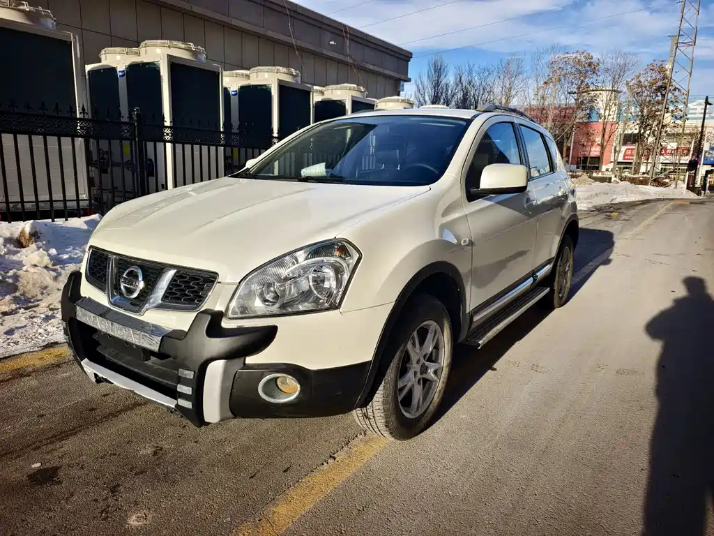 NISSAN QASHQAI 2014