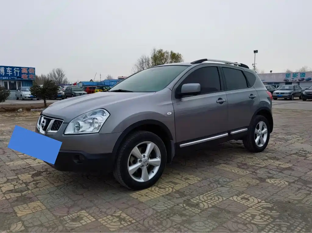 NISSAN QASHQAI 2012