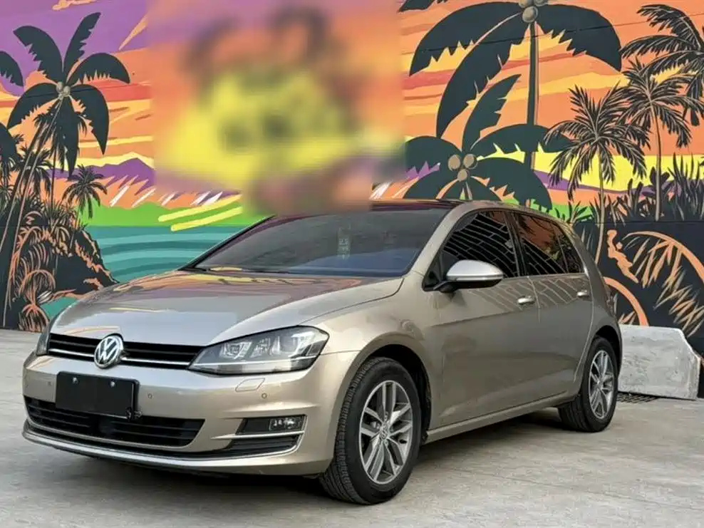 VOLKSWAGEN GOLF 2016