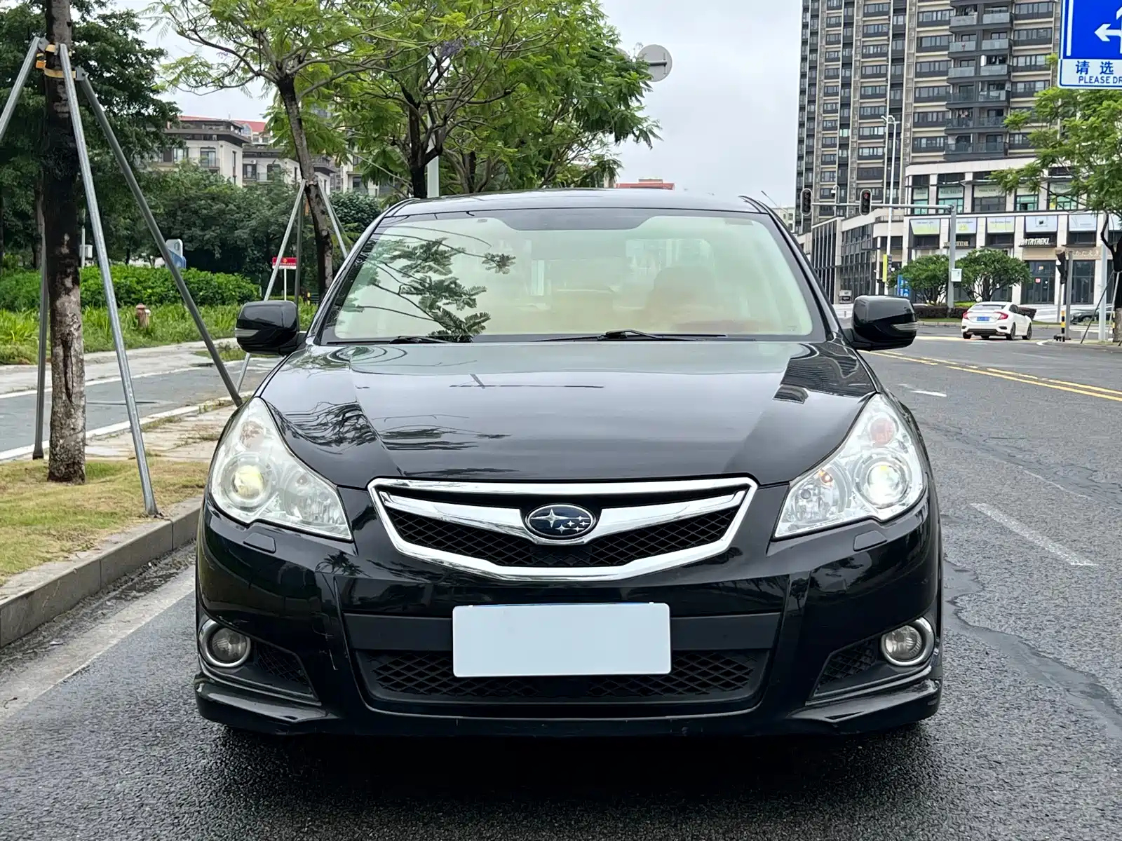 SUBARU LEGACY 2010