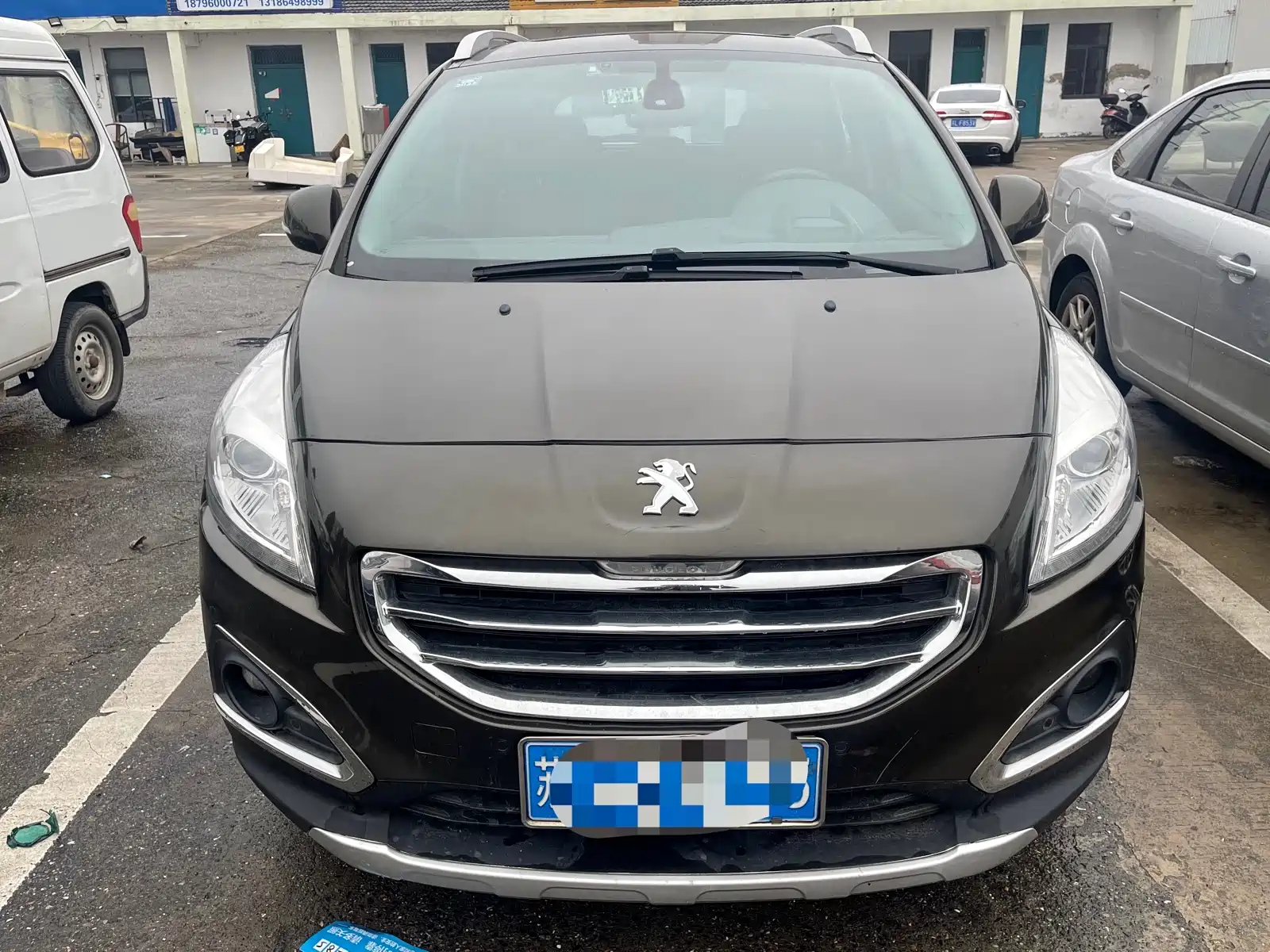 PEUGEOT 3008 2013