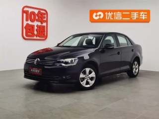VOLKSWAGEN BORA 2016