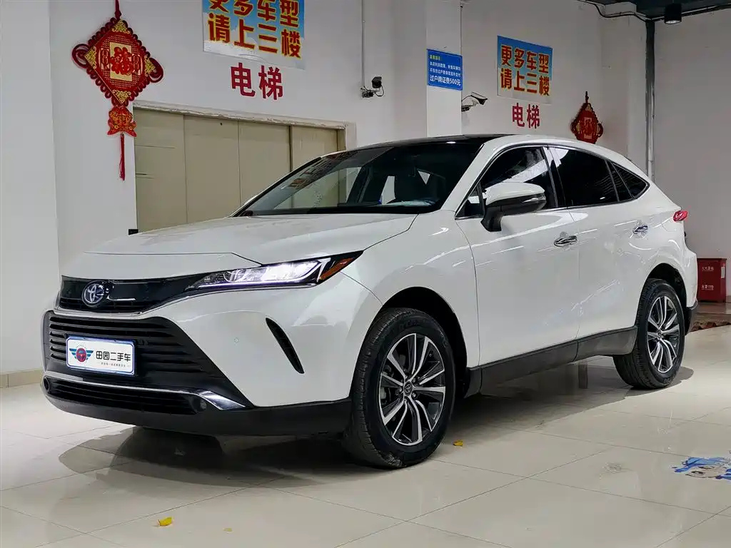 TOYOTA HARRIER 2023
