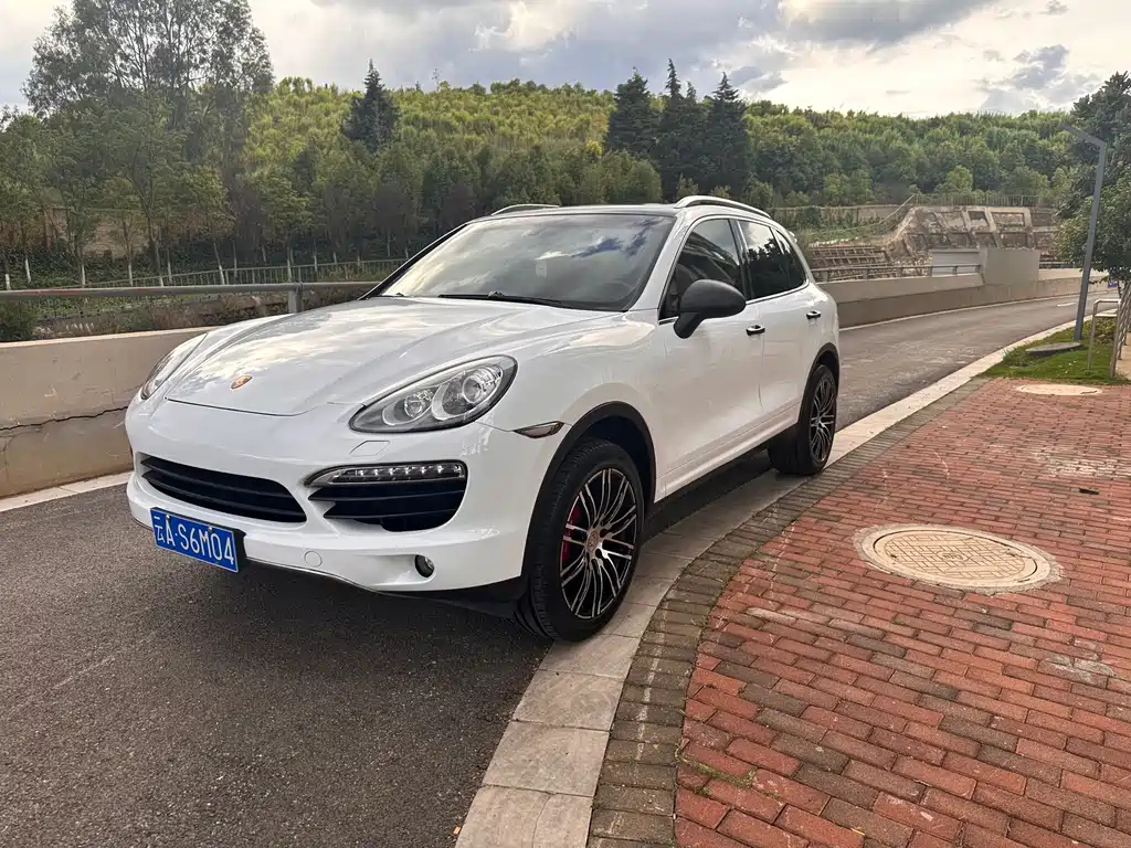 PORSCHE CAYENNE 2014