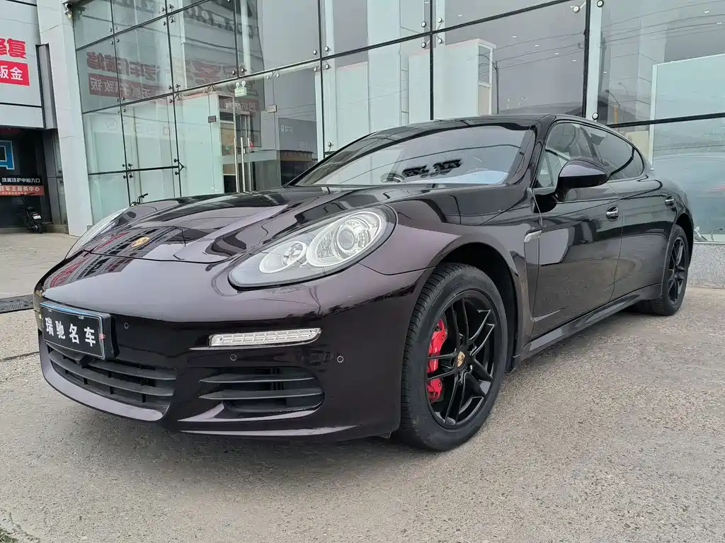 PORSCHE PANAMERA 2014